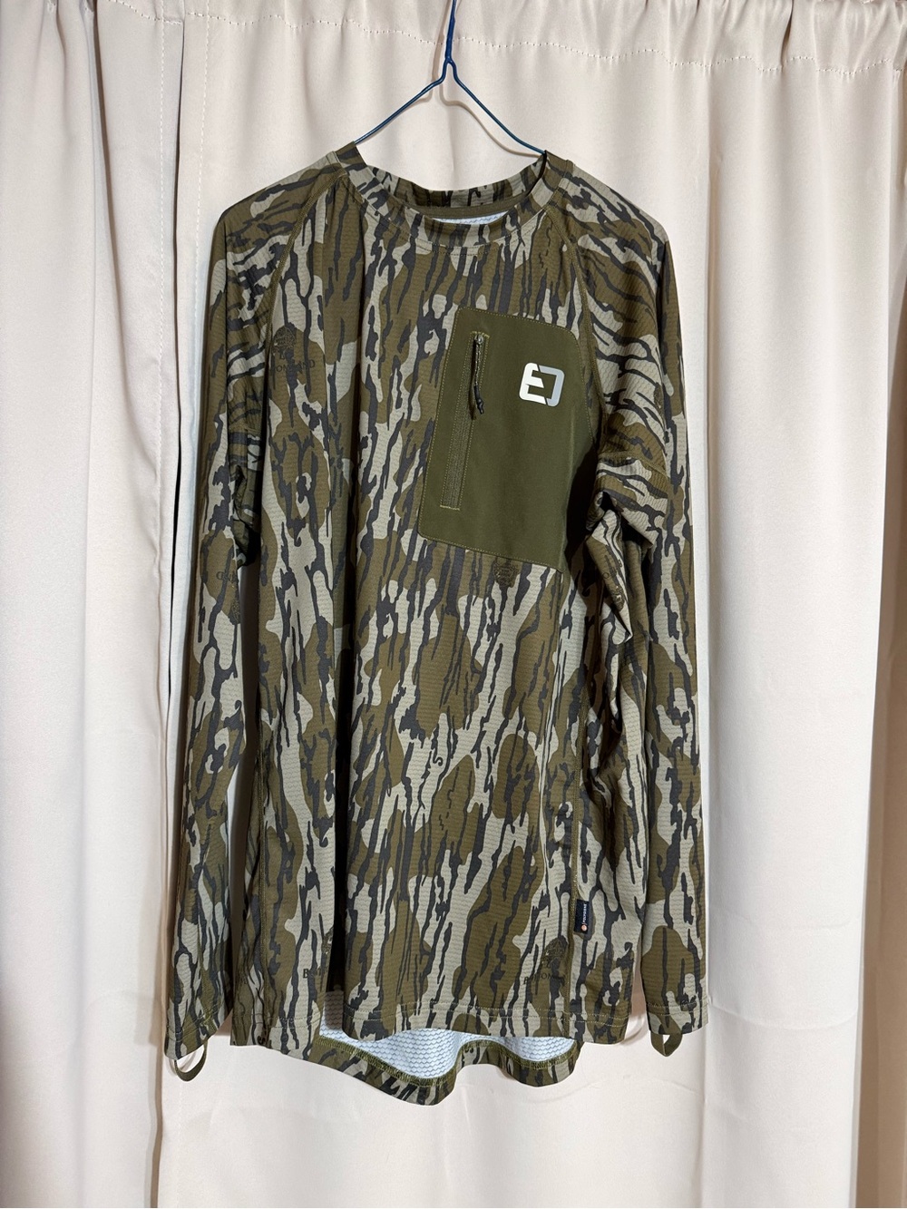 Element adapt bottomland shirt